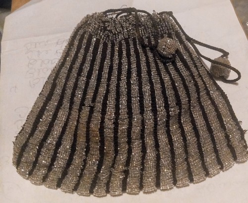 Vintage Small Bronze Color Sequined Drawstring Purse - Picture 3 of 3