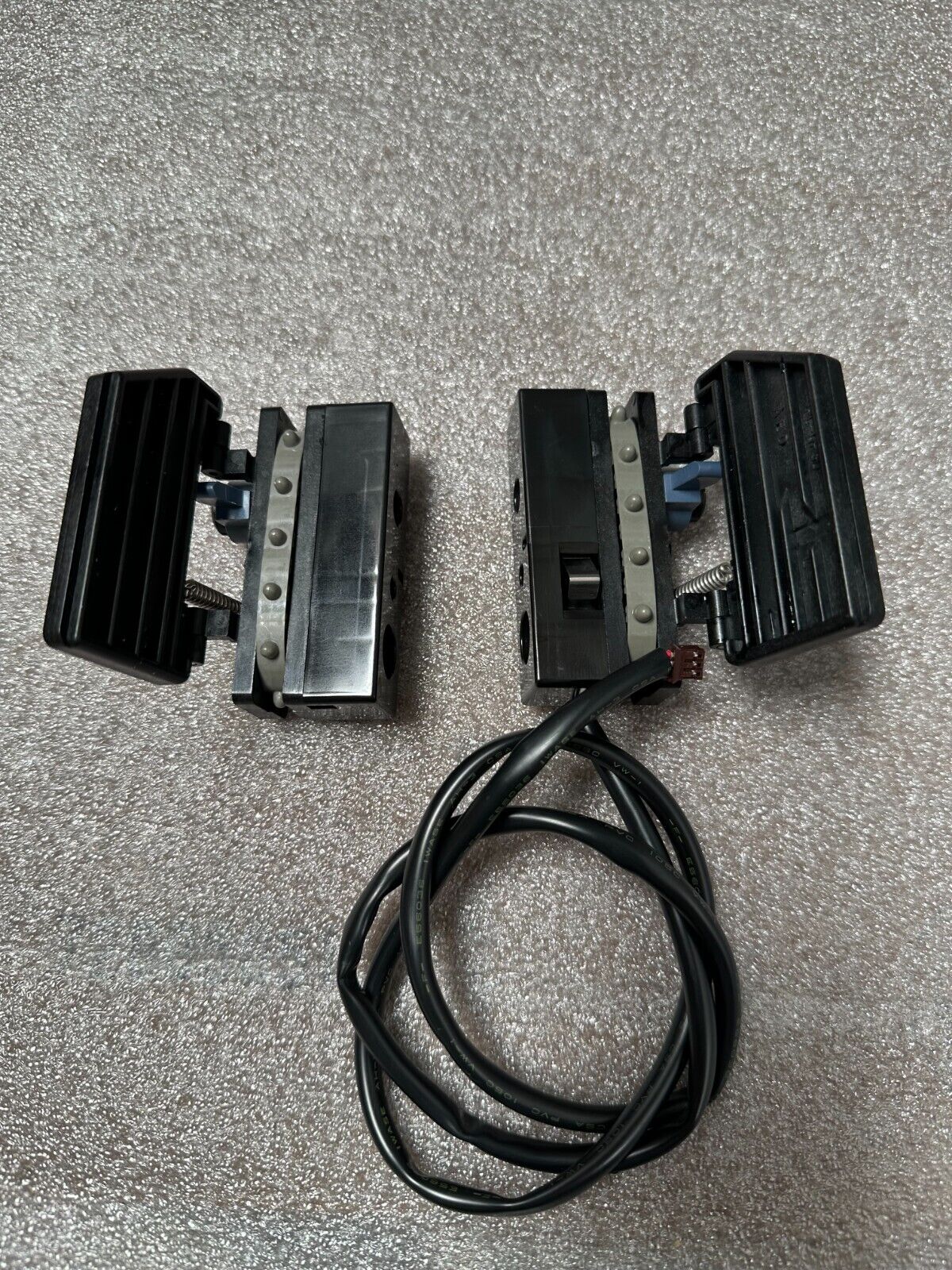 Picture 1 of 1