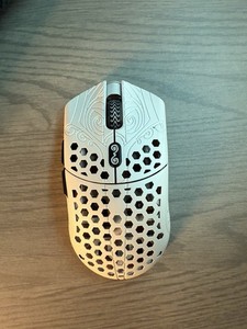 finalmouse Pegasus マウス 本体 Finalmouse Starlight-12 Pegasus Wireless Mouse Medium - US