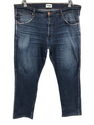 WRANGLER Herren Greensboro Tapered Jeans Größe W40 L29