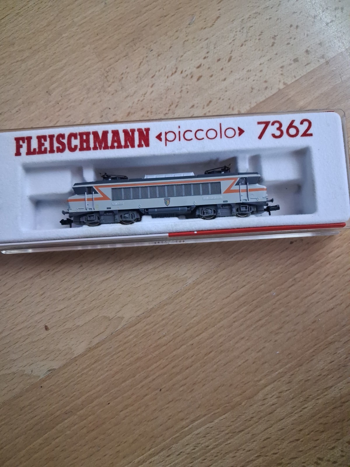 Locomotive Electrique BB 7203 Fleischmann 7362 en metal fin