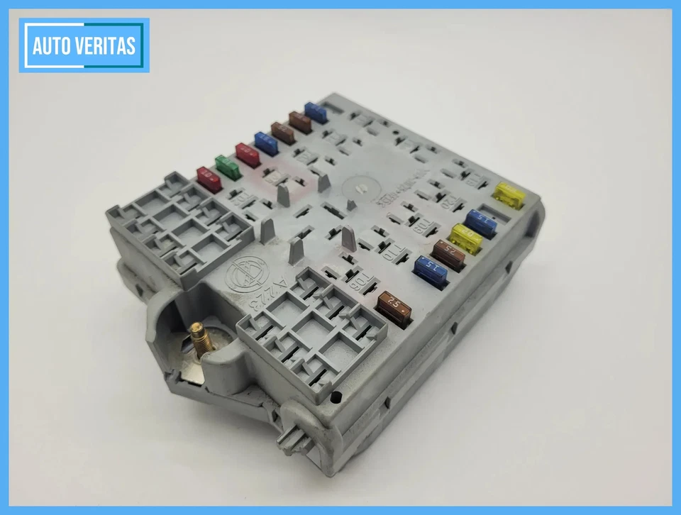 Original Fiat Punto (188) fuse box 46778450 - Image 4 of 4