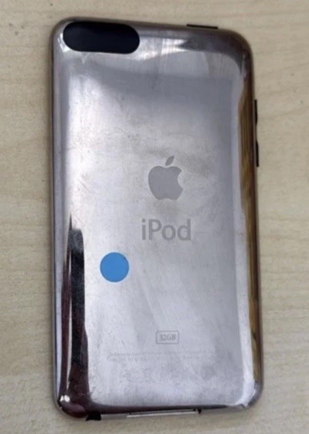 Apple iPod touch 8GB 3.Generation 3G Schwarz Geprüft, Händler, Garantie, Top - Bild 2 von 3