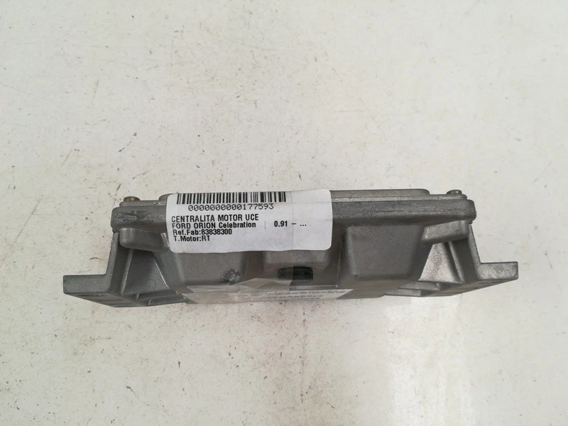 83838300 centralina motore per FORD ORION III 1.8 D 1992 177593 - Immagine 4 di 4