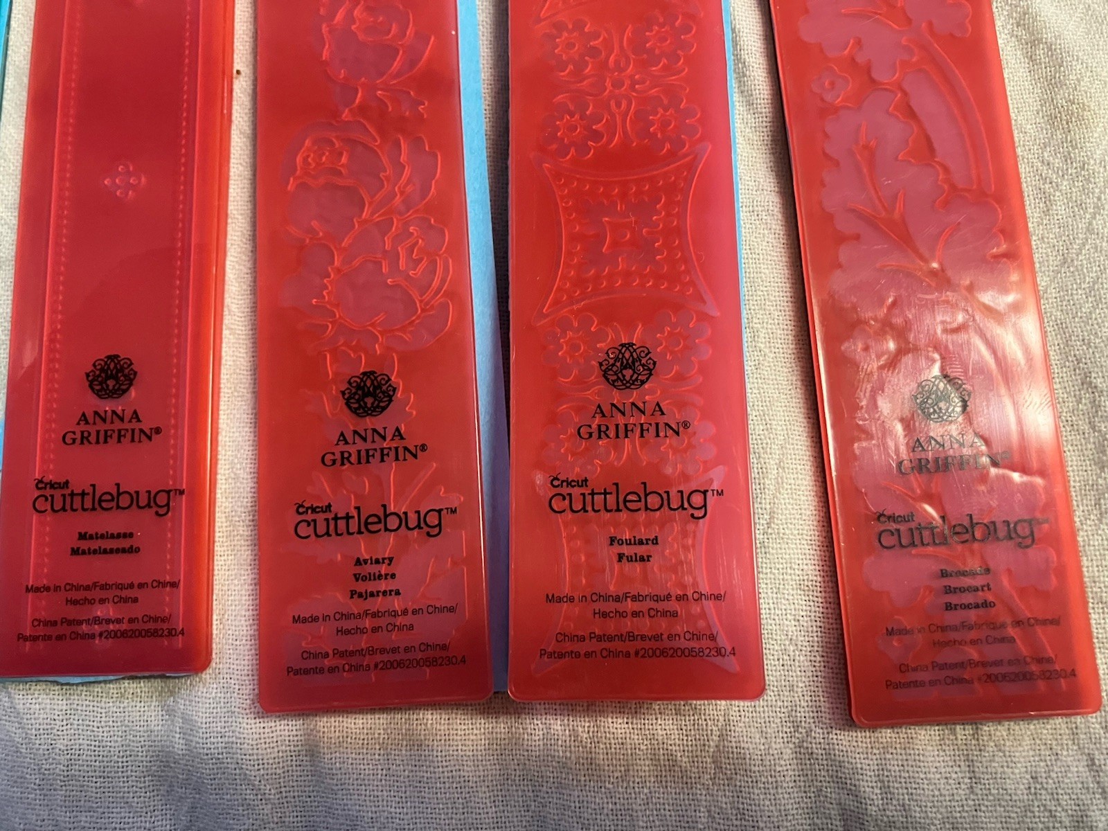 30+ Piece Large Lot Of Anna Griffin Cricut Cuttle Bug  Embossing Borders & Cards