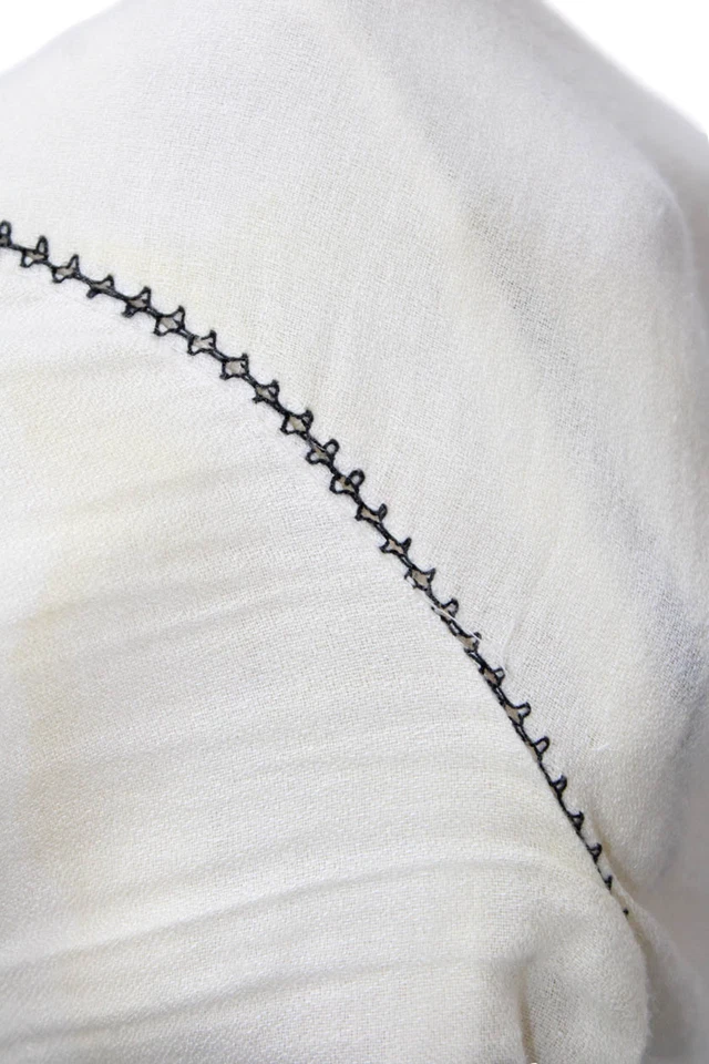 Túnica bordada de manga larga blanca Velvet by Graham & Spencer para mujer talla L Foto 4 de 4