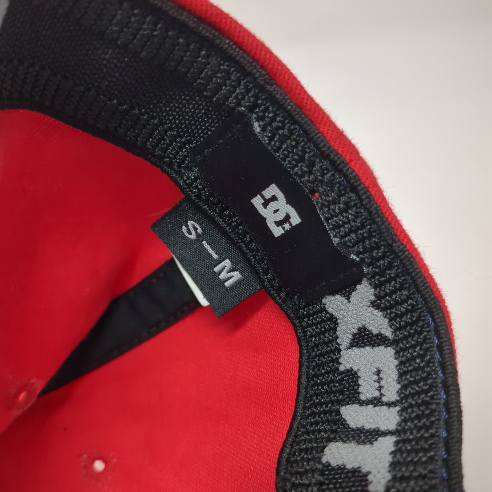 DC Logo Fitted Baseball Cap Multicolor Medium Emb… - image 9