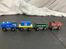 Geoffrey 2005 Imaginarium Wooden Train Magnetic Set of 4. Toys R Us