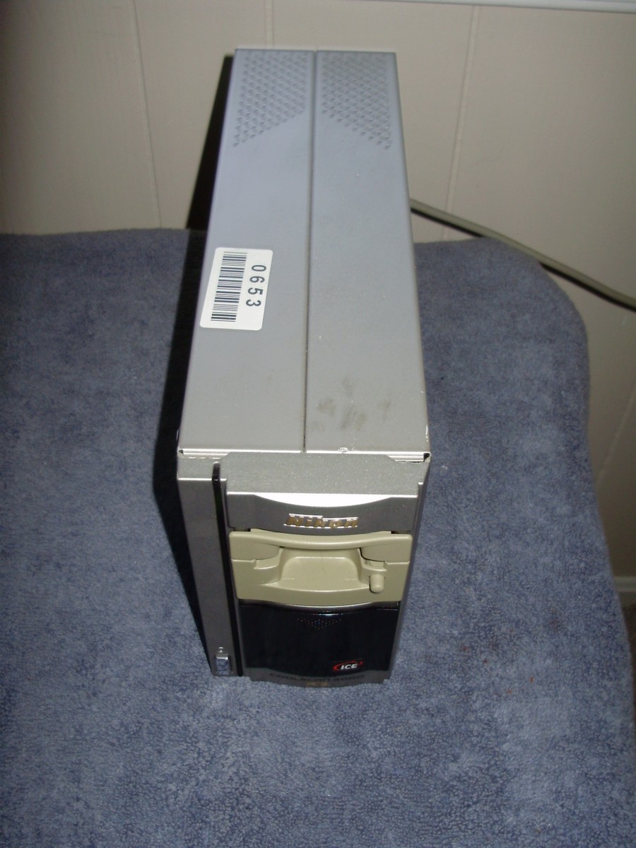 Nikon Super CoolScan 4000 ED Photo, Slide & Film Scanner for