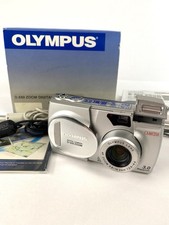 Olympus D-550 Zoom Digital Camera With Box Manuals Cords Case No Card Untested