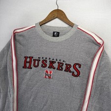 Vintage Nebraska Cornhuskers Sweatshirt mens Large Gray Embroidered Spellout y2k