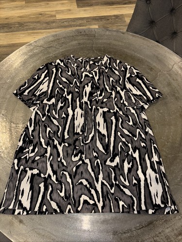 Proenza Schouler Womens Black Animal Print Flock Short Sleeve Blouse Size 10 EUC