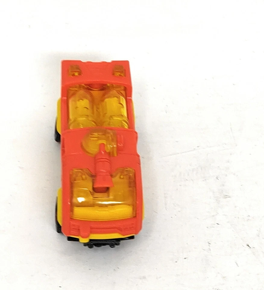 Matchbox Hardnoze Airport Fire Truck - Image 2 of 4