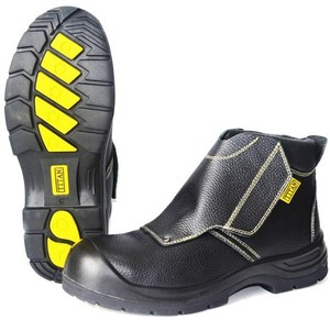titan safety boots