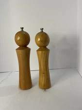 Chef Specialties Pepper Mill and Salt Shaker Set