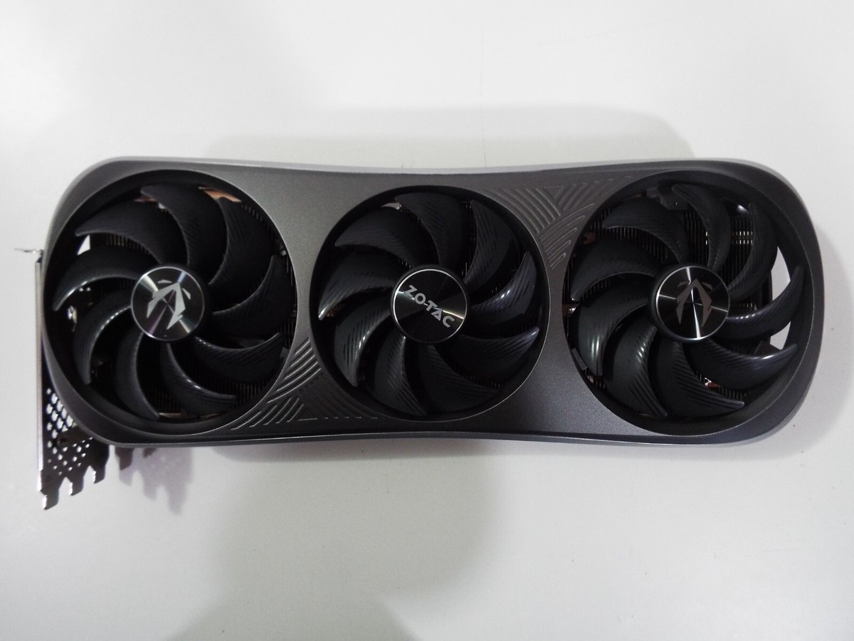 ジャンク品 ZOTAC GeForce RTX 4090 Trinity OC ジャンク品 ZOTAC GeForce RTX 4090 Trinity OC