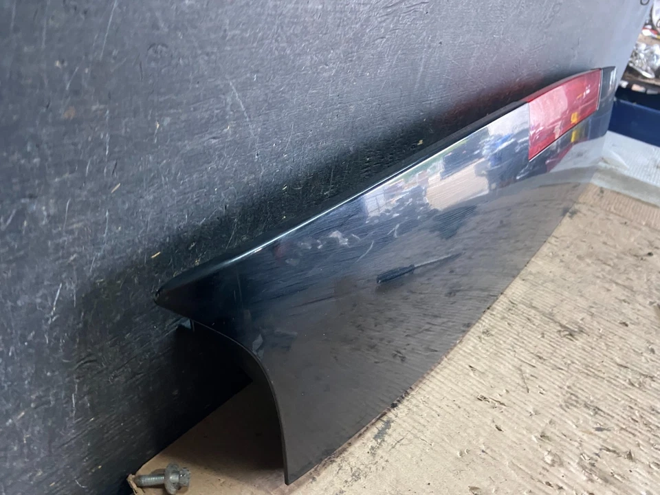 GMC Yukon 2008-2013 híbrido alerón ala tercera luz de freno Q3433 DG Foto 3 de 4