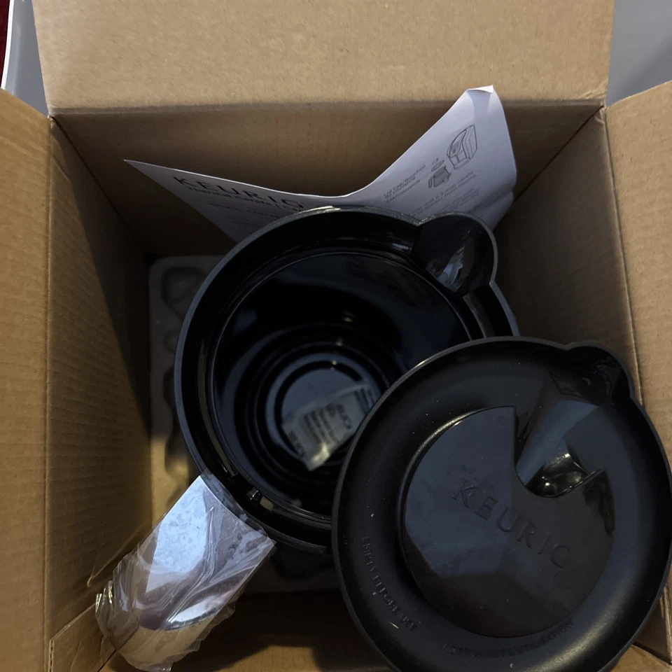 Jarra de café Keurig 2.0 negra térmica de doble pared nueva en caja Foto 4 de 4