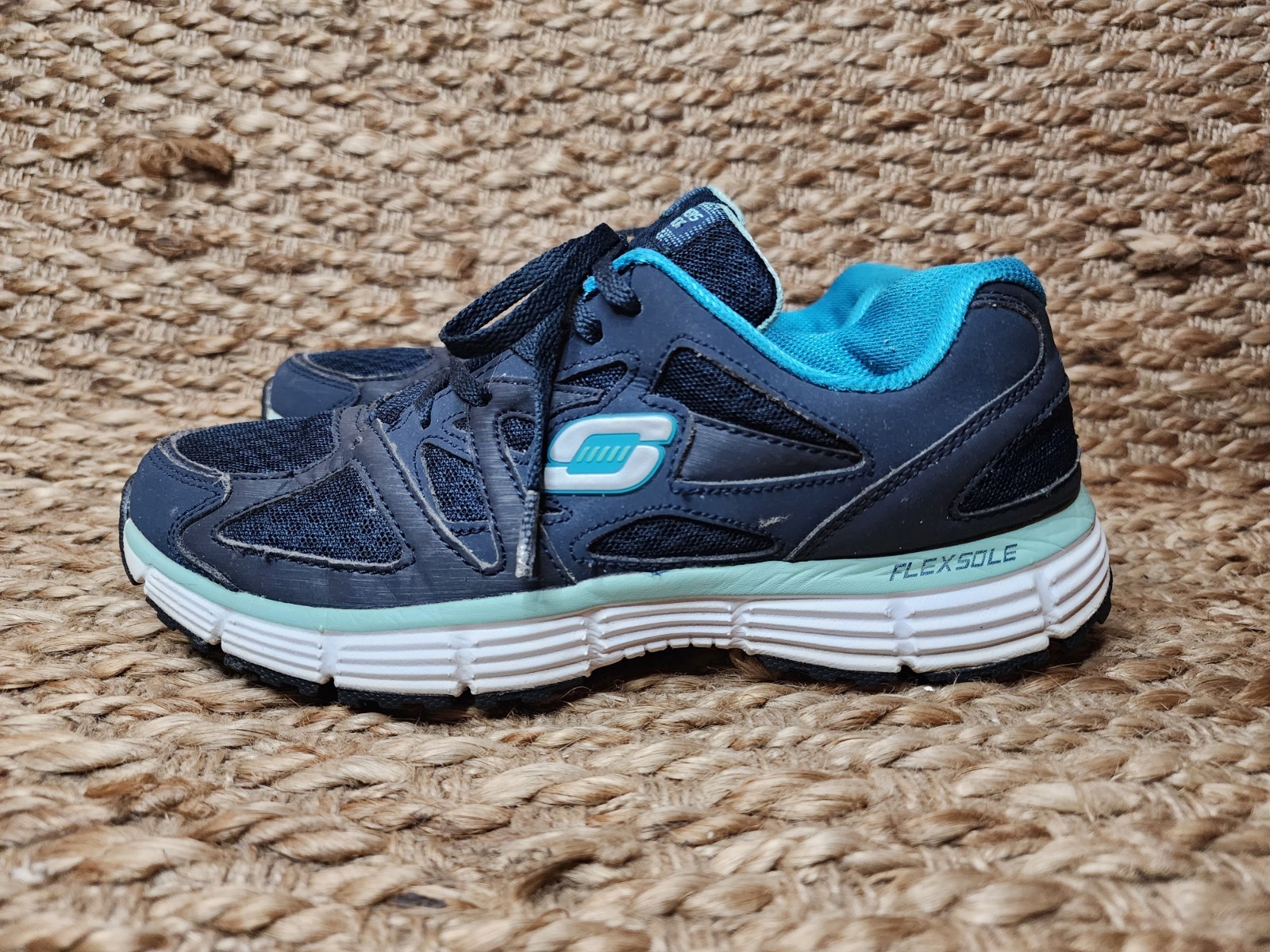 SAOLA Skechers Sport donna nero blu suola flessibile corsa passeggio atletica taglia 8