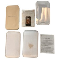 Apple iPod Touch 8GB Original Retail Box w/ Inserts  Plastic Case   No iPod