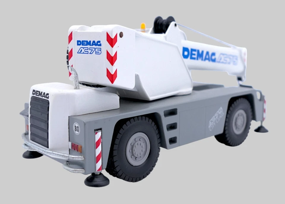 Conrad 1:50 - Modellino di Gru - Demag AC75 City Class Mobile Crane Art. 2089 - Immagine 4 di 4