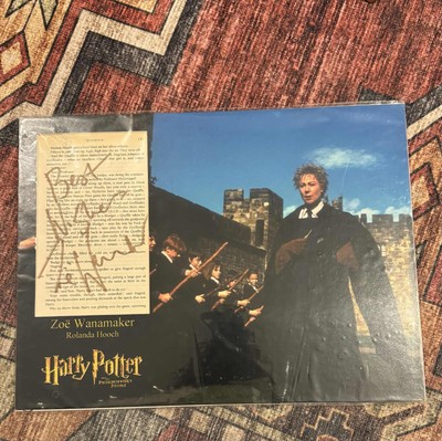 Harry Potter & der Stein der Weisen SIGNIERT Zoe Wanamaker (Rolanda Hooch)