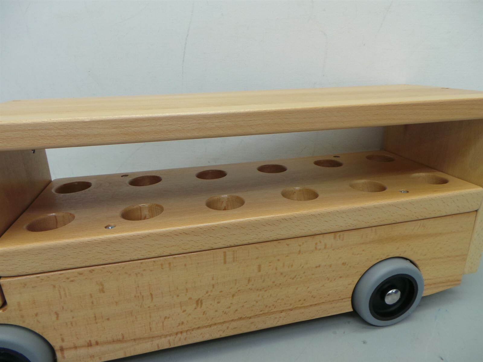 Picture 5 of 6