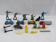 Lot of 17 Toys: Diecast Soldiers, Cars/Plastic: Locomotive, Fuel Pumps, Collie