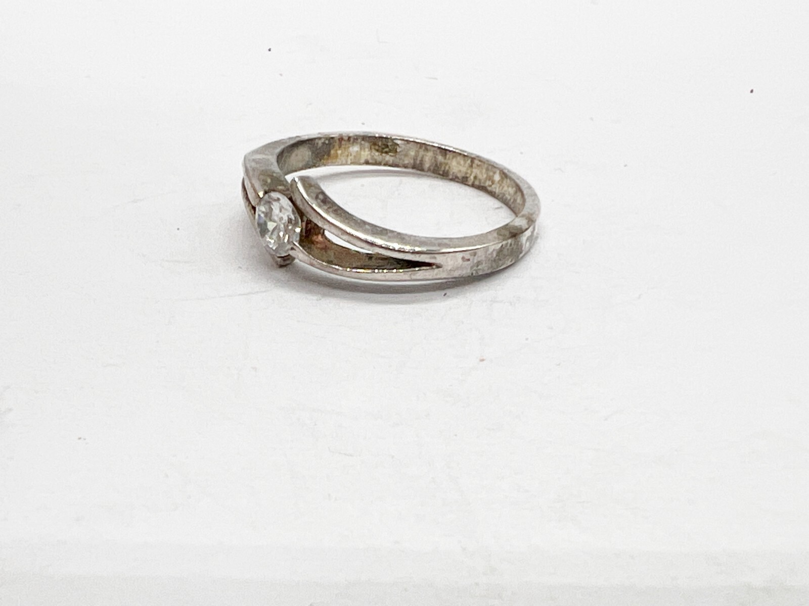 VINTAGE SOLID STERLING SILVER CLEAR GEM SET SOLIT… - image 2