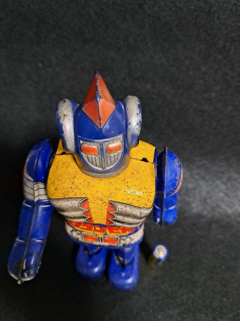 Space Ironmen Kyodain Uchuu Tetsujin Figure Vintage Toy