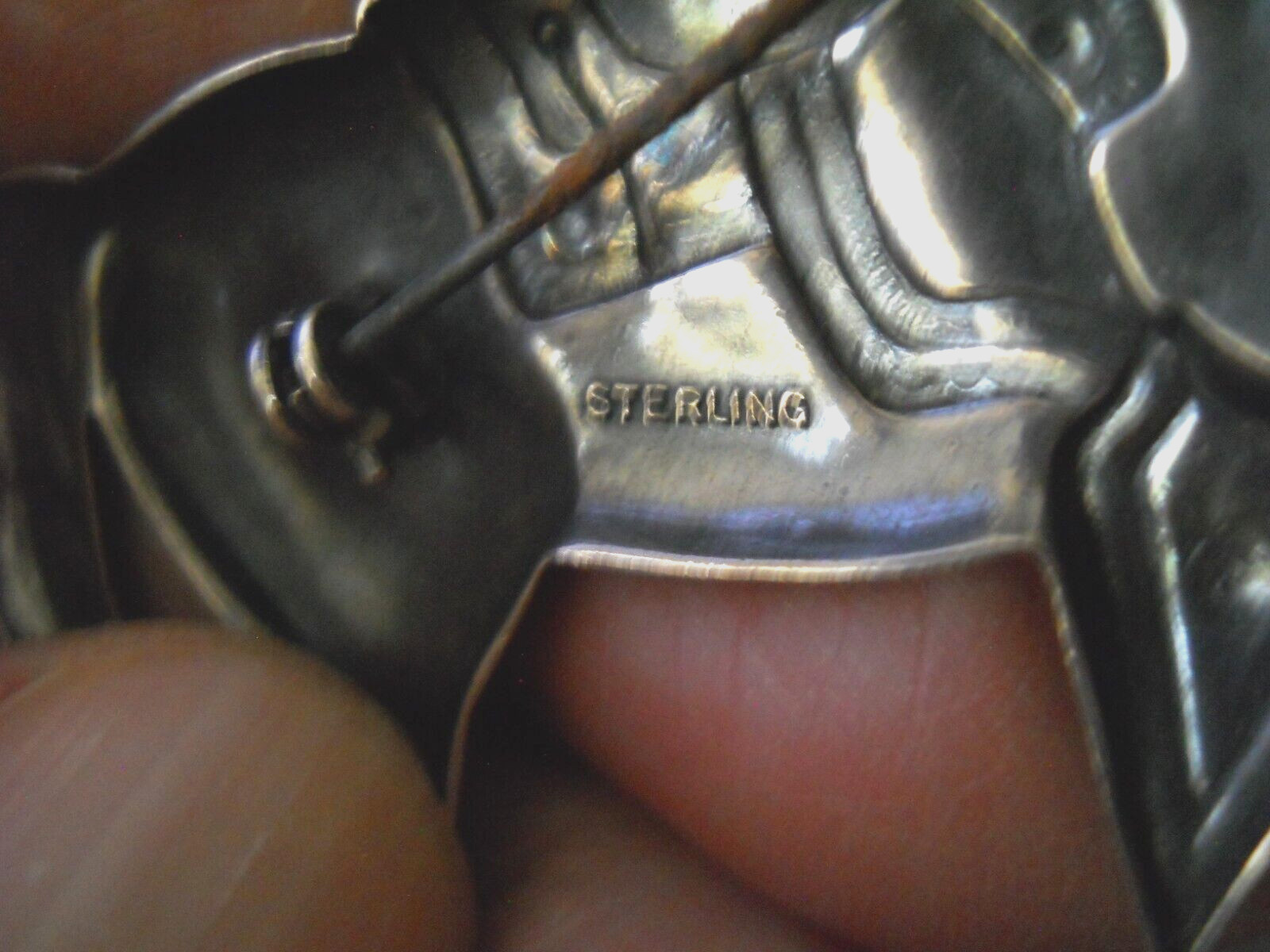 Beautifully Crafted Southwestern Style Sterlin Silver Intricate Horse Brooch Pin