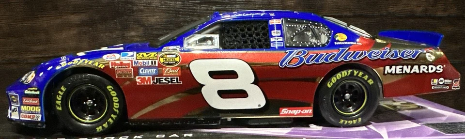 NASCAR 2007 Dale Earnhardt Jr Budweiser estrellas y rayas oro 1/24 acción fundido a presión Foto 2 de 4