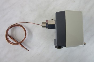 Jumo ATH-2 Temperaturregler  Thermostat  20-150°C  1 Umschaltkontakt 230V NOS