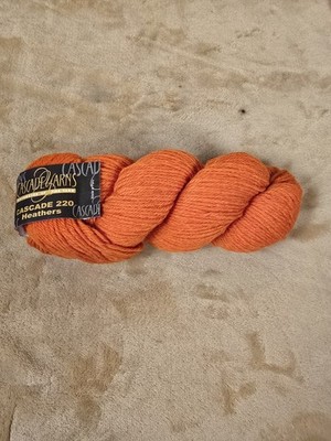 Cascade 220 100% Peruvian Highland Wool Yarn Camelia   100grm 3.5 oz