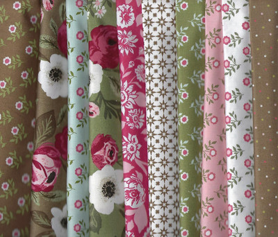Moda Lella Boutique Lovestruck  Cotton Quilt Fabric 10 Fat Quarters NEW!