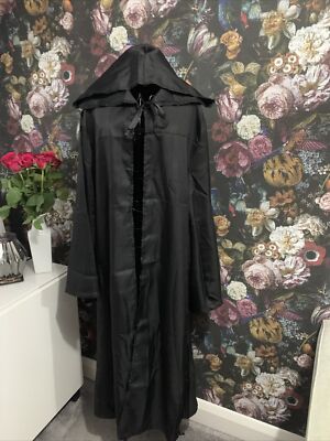 Erwachsenen Kostüm Größe xx Large (schwarzer Morgenmantel mit Kapuze) brandneu