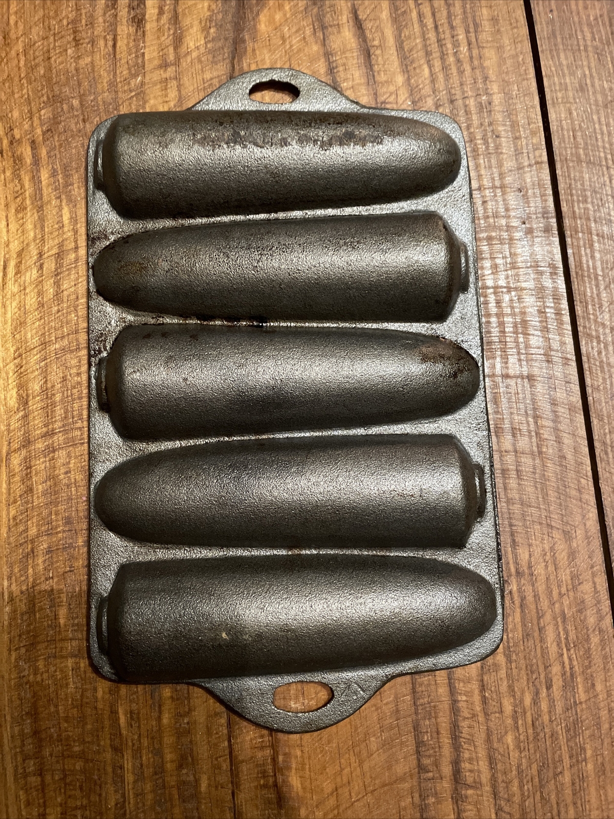 LOT OF 3 CAST IRON CORN BREAD STICK PAN LODGE 527C2 & 7C eBay