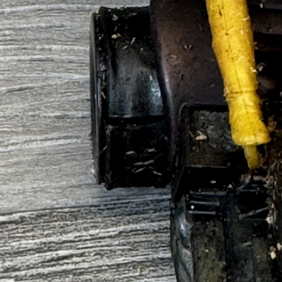 风火轮 Chopcycle Bruiser Cruiser 棕色黄色发球杆 1971 美泰 - 零件 — 第 3/4 张图片