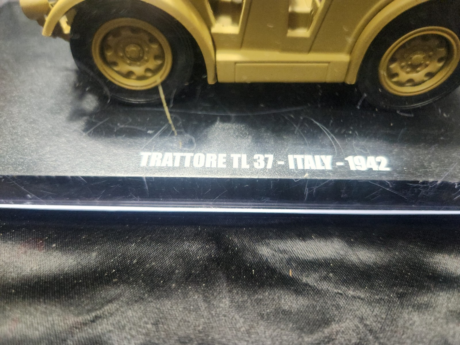 Picture 4 of 7