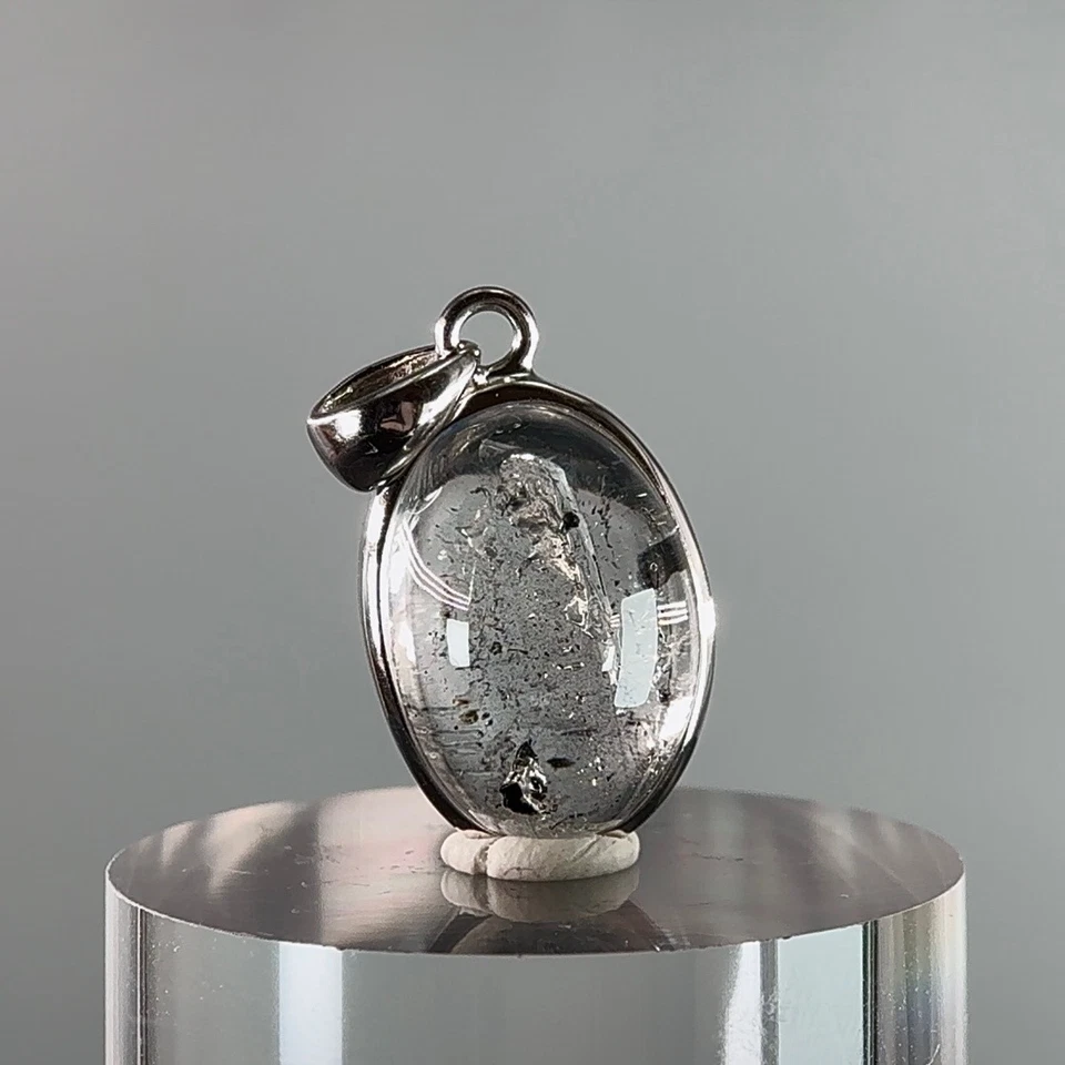 Moving Bubble! RARE Enhydro Quartz Sterling Silver Pendant - Water Gemstone - Image 4 of 4