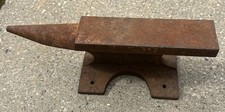 VINTAGE HANDMADE RAILROAD STEEL ANVIL BLACKSM...