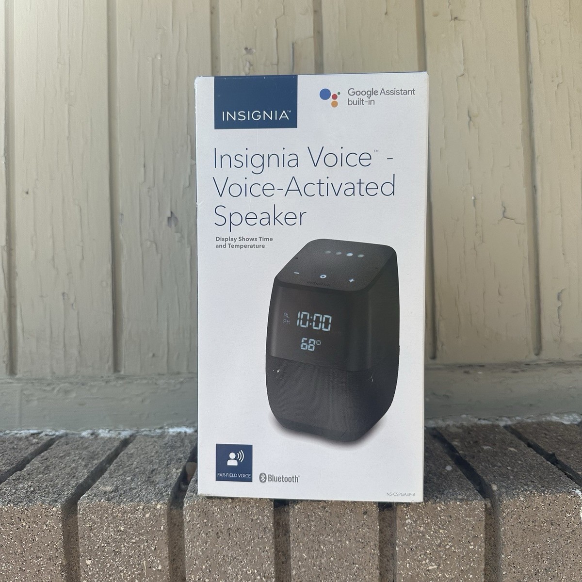 Insignia Voice Smart Bluetooth Speaker with Google Assistant