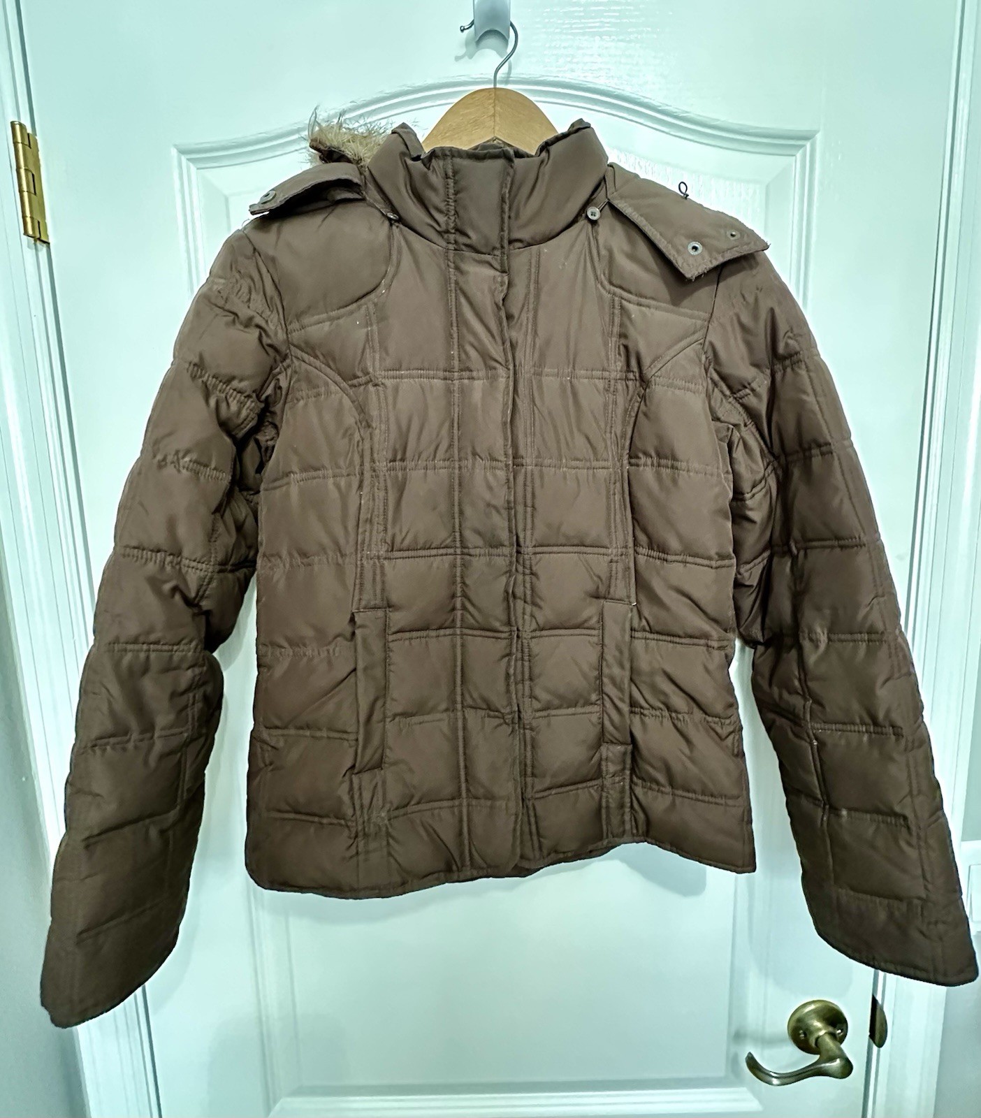 Woman’s Fitted Puffy Jacket GAP - image 1