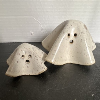 Handcrafted Ceramic Ghost Set, 2pc Small Speckled Beige
