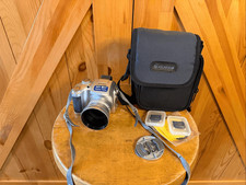 Fujifilm FinePix S Series S3000 3.2MP Digital Camera Silver/Case 6717 