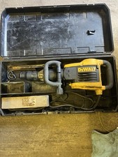 Dewalt D25899K-GB Electric Demolition Breaker SDS-Max 240V