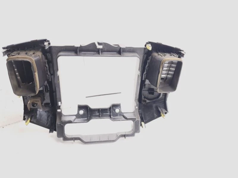 Toyota Tacoma 2005 tablero radio bisel montaje Foto 4 de 4