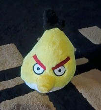 Commonwealth Toys 2010 Angry Birds Yellow Chuck 6" Plush Stuffed Animal No Sound