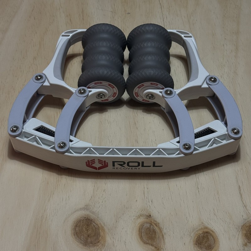 PREOWNED: Roll Recovery R8 Deep Tissue Massage Tool Roller - Alpine White