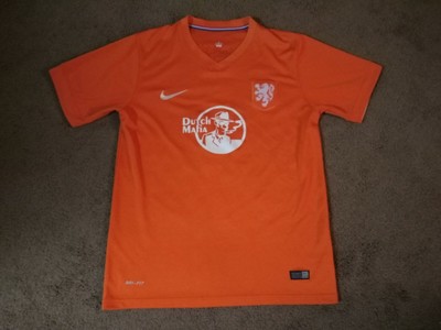 orange nike dri fit shirt